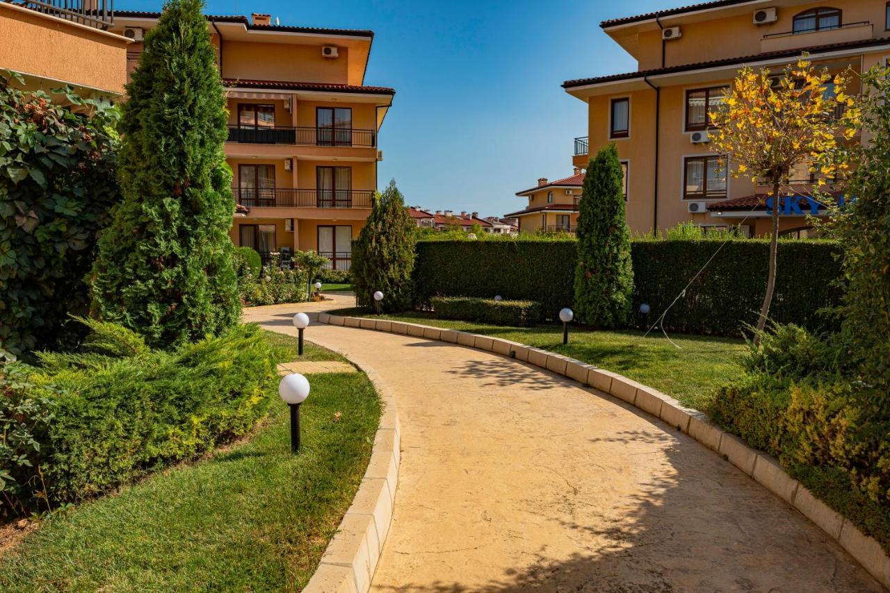 Menada Sky Dreams Apartments Sveti Vlas Exterior foto